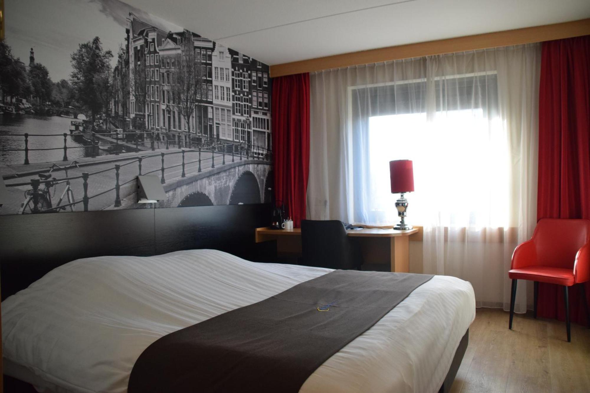 Bastion Hotel Amsterdam Amstel Exterior photo